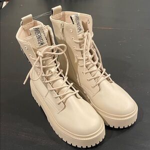 NWT Zara X Wednesday Ankle Boots Inside Zipper Size 38/8